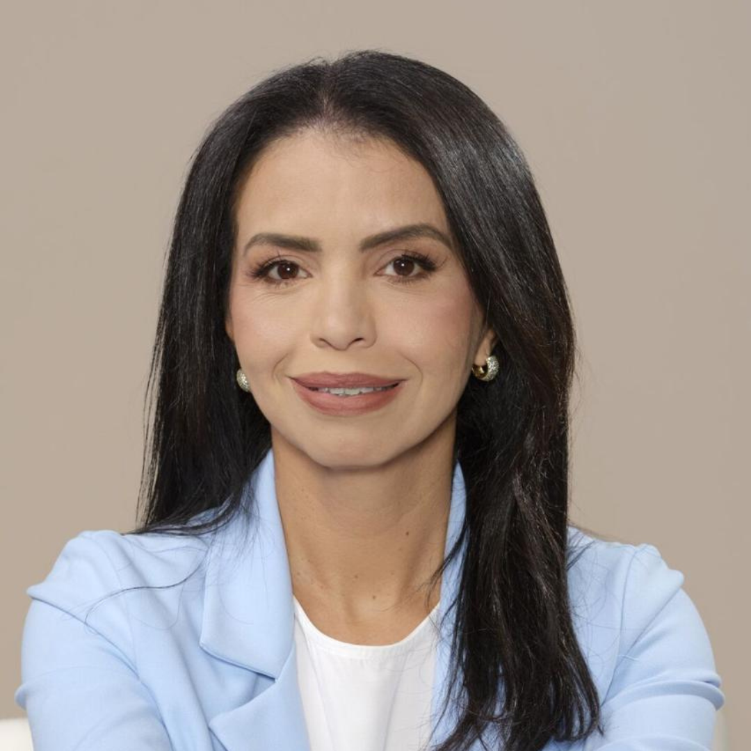 Karina Kristian Azevedo